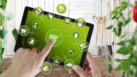 B2B eCommerce in agriculture is growing, says Polaris