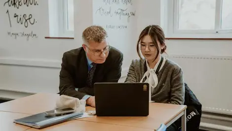 Nominet backs Hulme Grammar's drive on digital skills