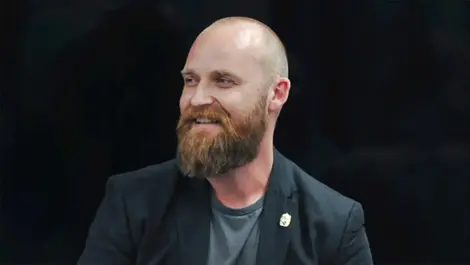 Human intelligence in a digital age: Lessons from the boardroom and the courtroom