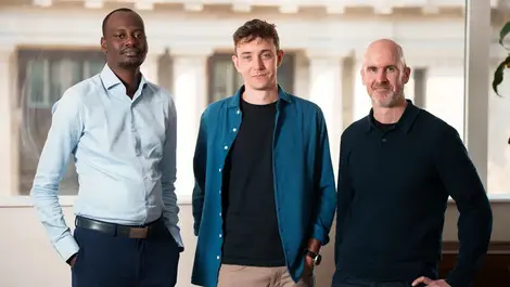 Valliance hires Palantir specialists amid AI deployment gap